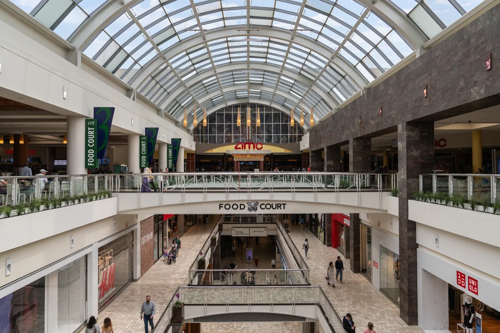 Food Court